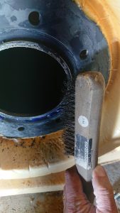 Kesselöffnung säubern und neue Dichtung ran